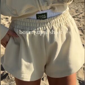 SOLD OUT Daily Drills Super Bounce Shorts Sand M/L